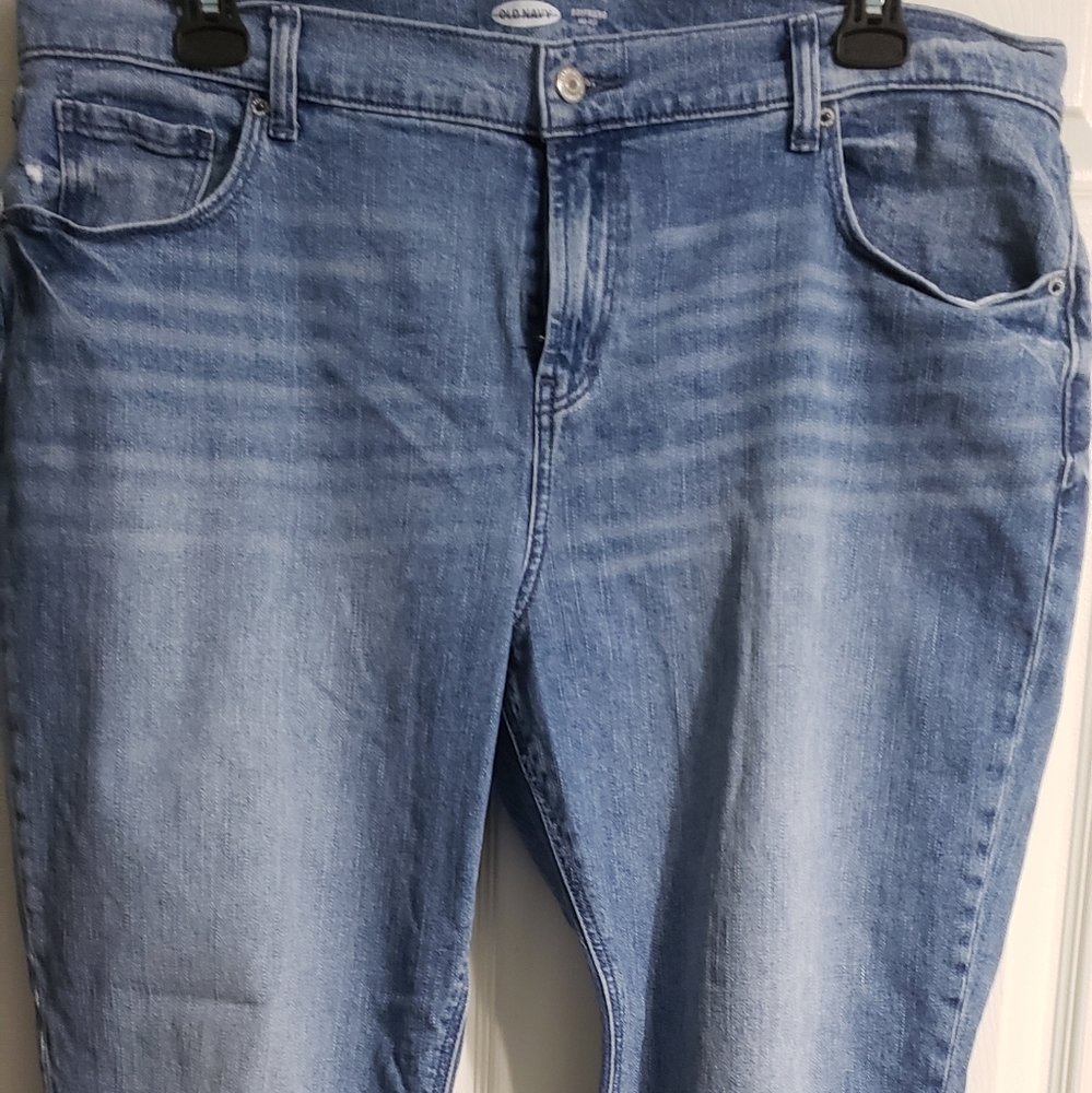 PLAIN JANES...OLD NAVY, 16, BOYFRIEND JEAN, MID- RISE, LIGHT WASH DENIM